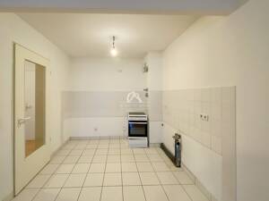 PRAKTISCH & SONNIG | 2-ZIMMER-WOHNUNG | AUFZUG & WINTERGARTEN| SAMARITERKIEZ | PROVISIONSFREI | – 10247 Berlin – Vorschaubild 4