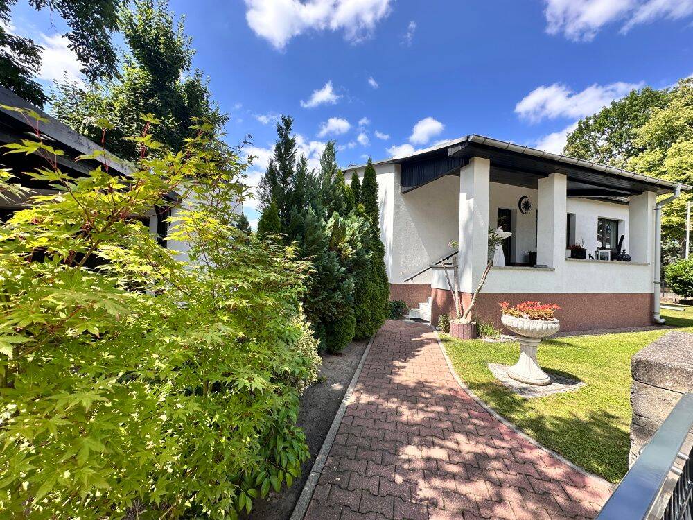 Gepflegtes Einfamilienhaus in Toplage - nur 5 Gehmin. zum Falkenhagener See! – Falkensee – Vorschaubild 4
