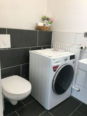 City Center moderne 2 Zimmer Neubauwohnung mit offener Küche Teil möbliert inkl wifi + Fahrstuhl – 28195 Bremen – Vorschaubild 2