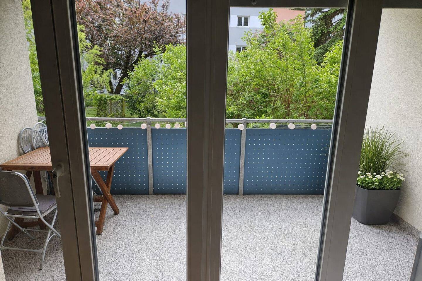 Helle 80 m² Wohnung in Stuttgart-Degerloch mit Gartenmitbenutzung – Stuttgart – Vorschaubild 8