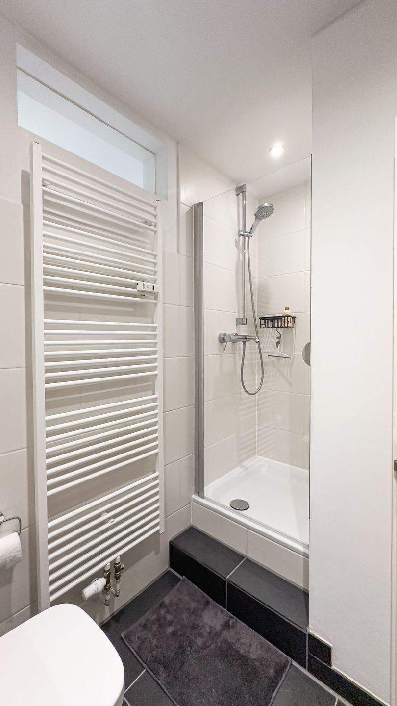 ?? Saniertes Altbau-Studio am Schillerpark in Wedding, Berlin: 1 Zimmer AB-Wohnung mit Dielen & EBK – Berlin – Vorschaubild 7