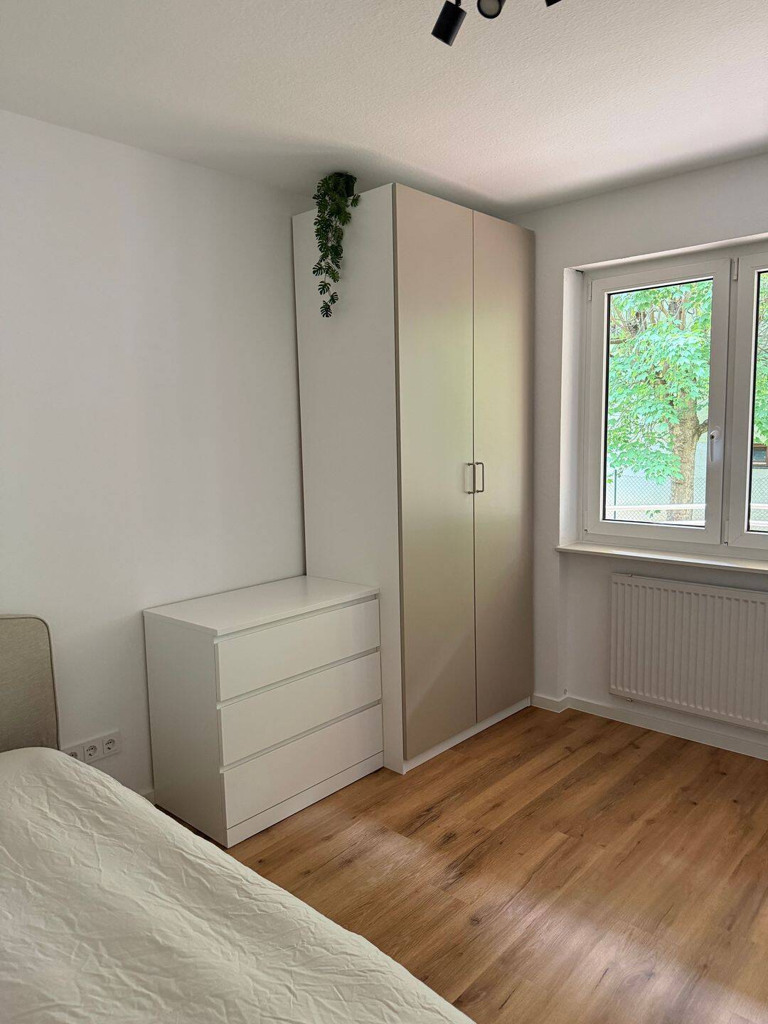 WG-Zimmer in hochwertig renovierter Wohnung mit All-inclusive-Miete (Zimmer 2/3) – Heilbronn – Vorschaubild 3