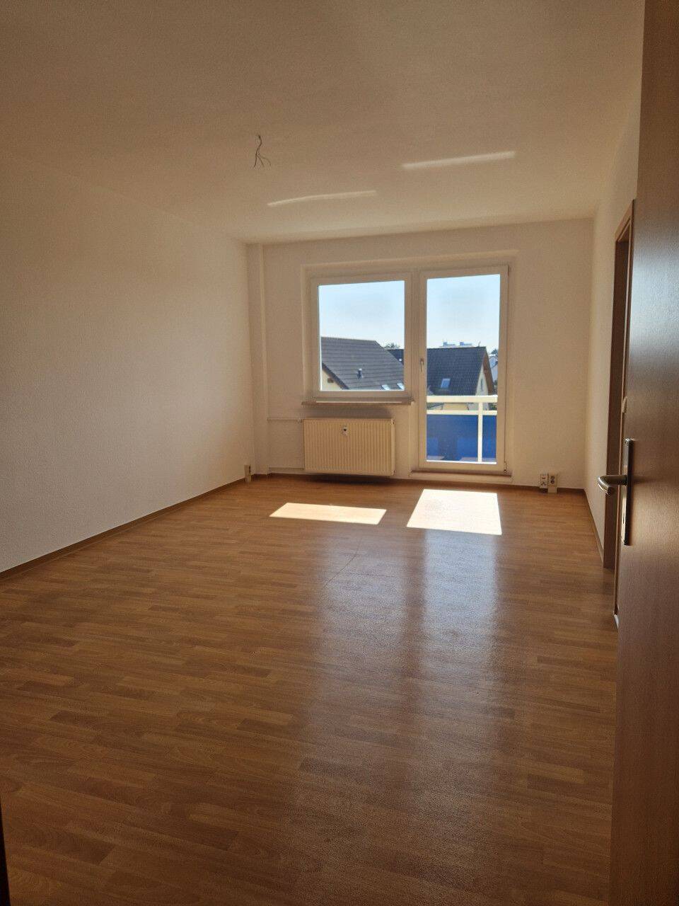 3-Raumwohnung mit Balkon im Neustädter Feld – Magdeburg – Vorschaubild 3