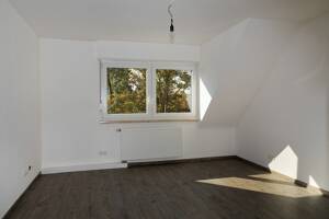 2,5 ZKB in LU Friesenheim, 64qm, renoviert, DG – 67063 Ludwigshafen am Rhein – Vorschaubild 2
