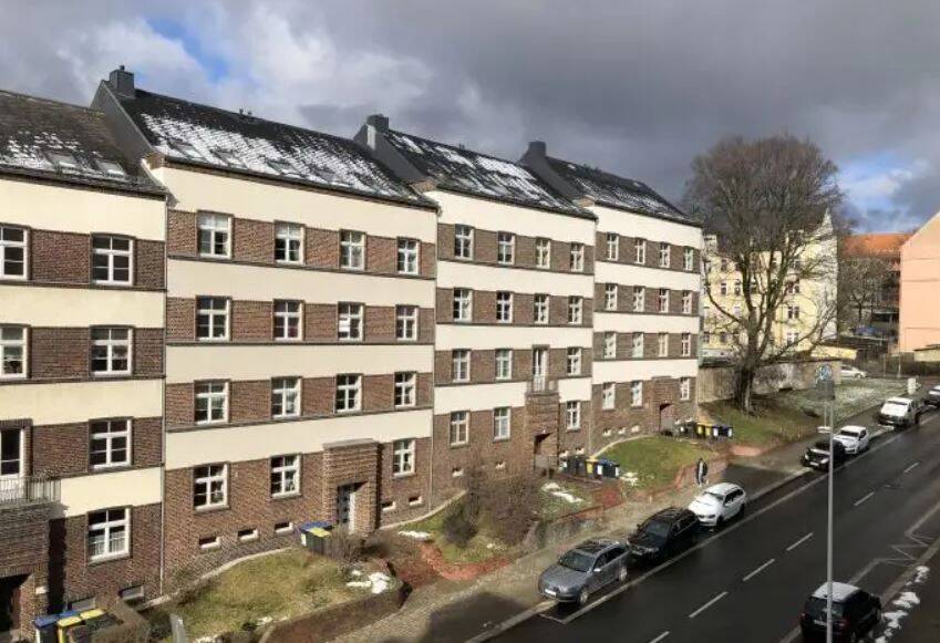 sonnige 3-Raum-Wohnung mit Balkon / Dachgeschoss