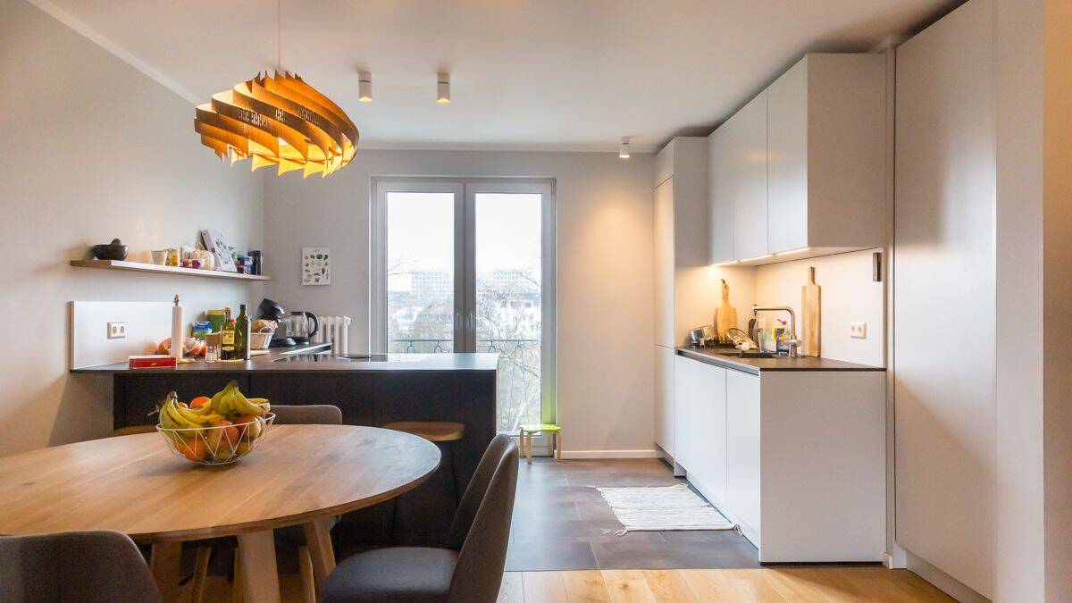 HOMESK - Bezugsfreie, kernsanierte 3-Zimmer-Wohnung mit Südwest-Balkon, 2 Bädern & Wohnküche – Berlin – Vorschaubild 6