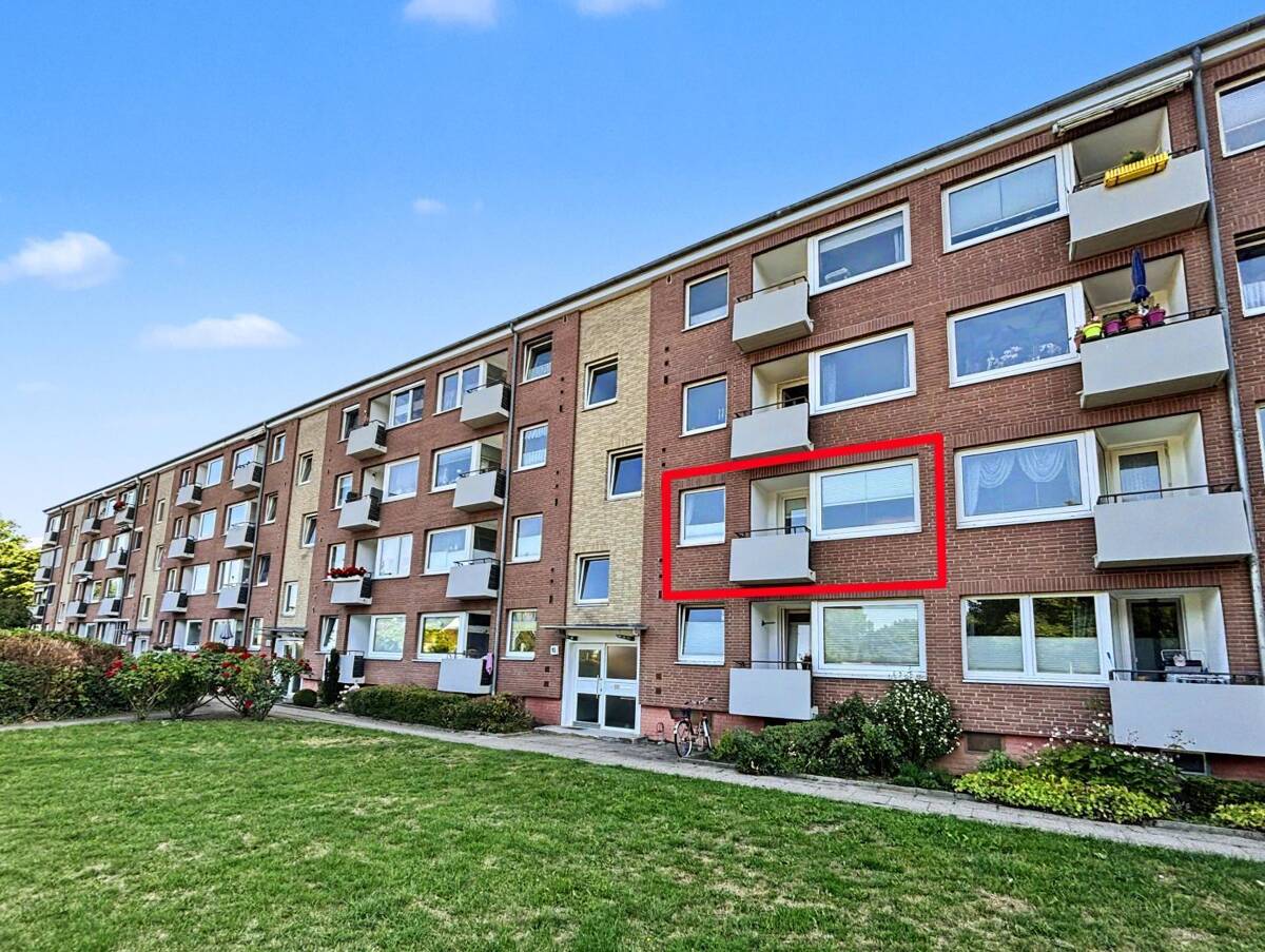 Erbbaurecht: Charmante 3-Zimmer-Wohnung auf Erbpachtgrundstück in ruhiger, zentraler Lage von Lübeck – 23556 Lübeck – Bild 1 von 9