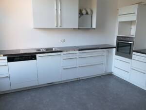 2026 renovierte 3 Zi.-Erdgeschoss-Whg. mit mgl. großer Pferdewiese oder über 300m² Hallenfläche! – 31840 Hessisch Oldendorf – Vorschaubild 3
