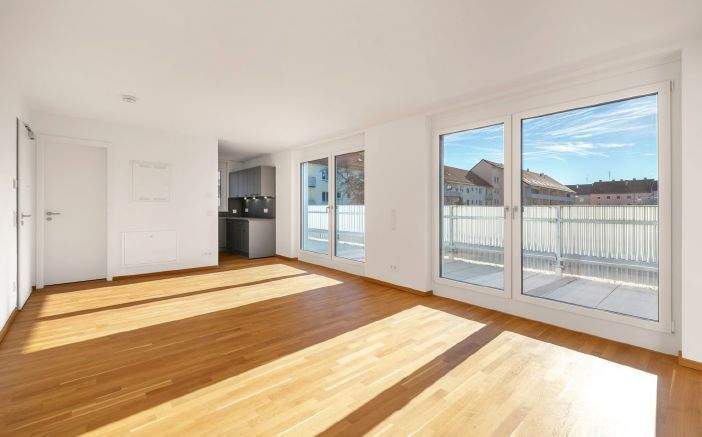 Penthouse-Wohnung in ruhigem Hinterhof direkt am Harras