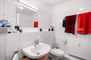 IMMORath.de - Gepflegte 2-Zimmer-Wohnung mit Balkon und Einbauküche in Freiburg – 79100 Freiburg im Breisgau – Vorschaubild 6