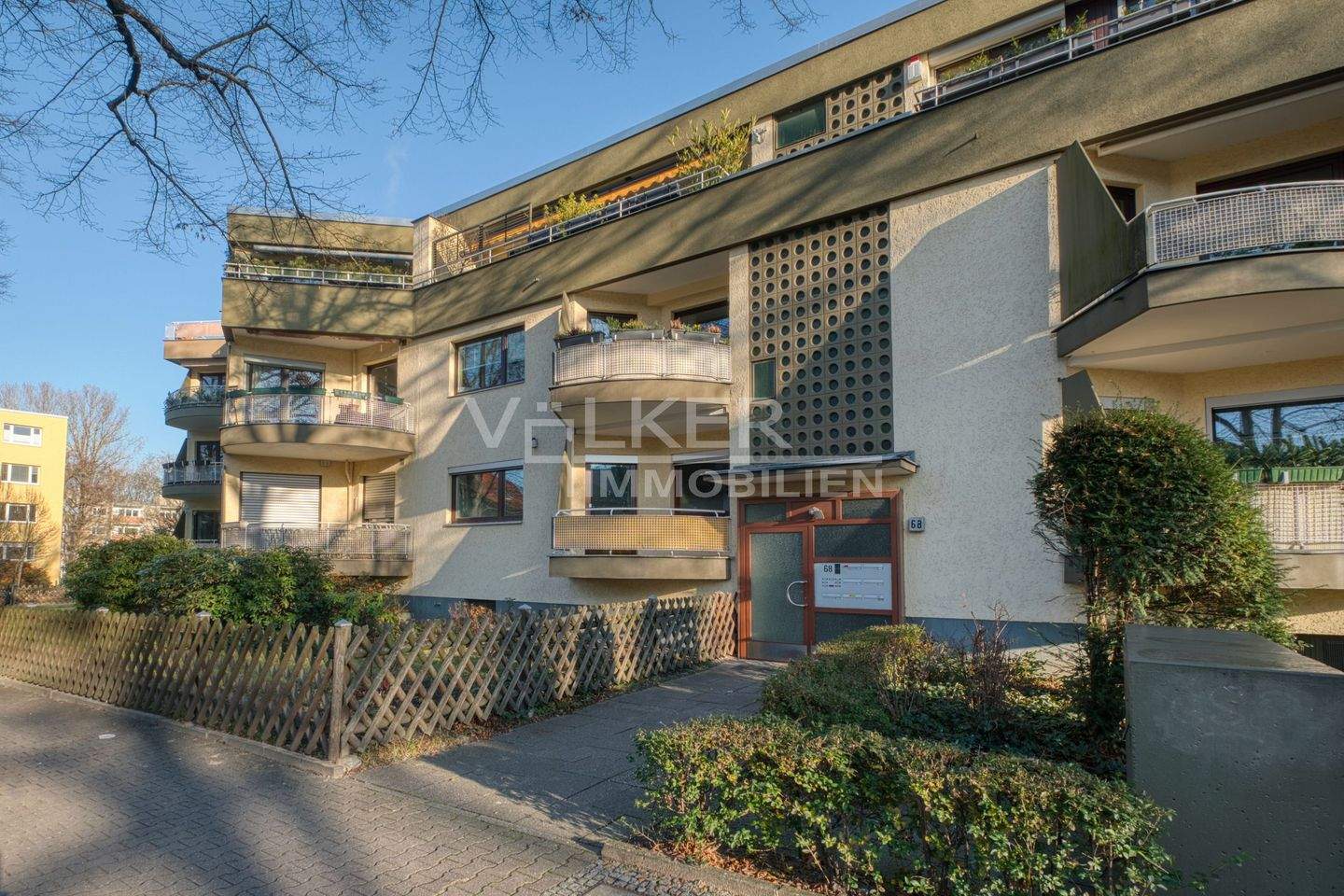Großzügige 5-Zimmer-Maisonette mit 40 m² Terrasse und zwei Eingängen – Berlin – Bild 1 von 9