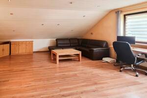 Wohnen im Grünen - Ihr neues Zuhause mit viel Potenzial in ruhiger Lage mitten in der Stadt – 63071 Offenbach am Main – Vorschaubild 5