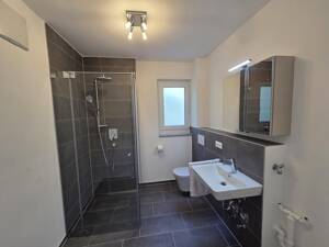 Neubau - Erstbezug - sofort verfügbar! Exklusive 2-Zi-Wohnung mit EBK und Garten sowie Tiefgarage – 87437 Kempten (Allgäu) – Vorschaubild 6