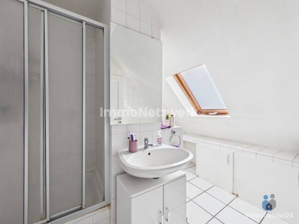 Dachgeschosswohnung in 50676 Köln mit 43 m² kaufen