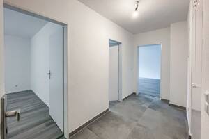 2,5 Zimmer - renoviert - ruhige Lage - Balkon - Erstbezug - Stellplatz – 44894 Bochum – Vorschaubild 2