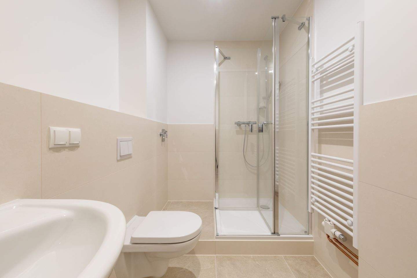 Schöne 4-Zimmer-Wohnung mit Balkon – Hamburg – Vorschaubild 5