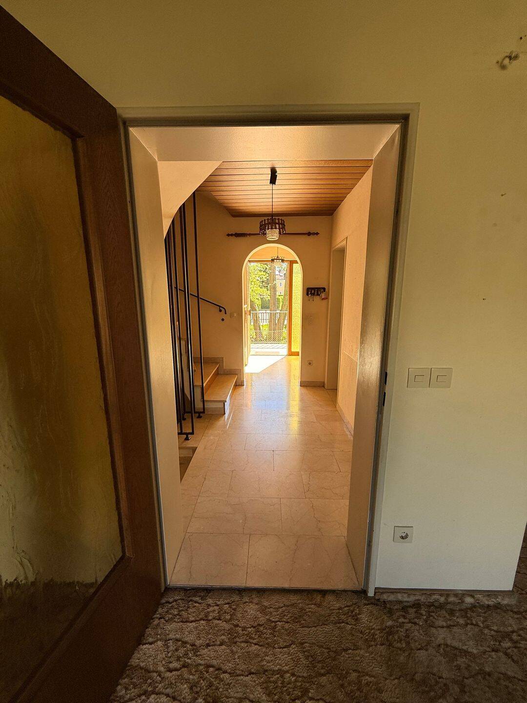 Reiheneckhaus in Dachau – 105 m² Wohnfläche, Ausbaureserve im DG, großes Grundstück – Dachau – Vorschaubild 7