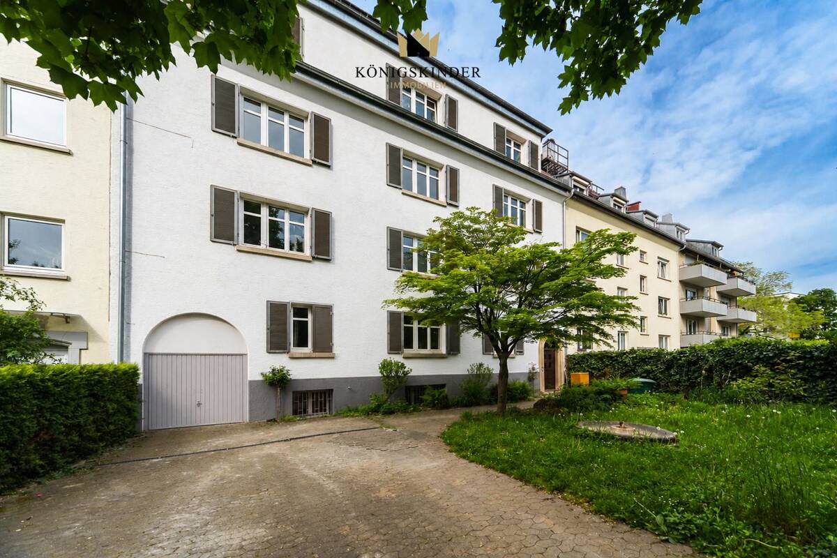 Exklusives Wohnambiente trifft auf großzügige Raumgestaltung – 70372 Stuttgart – Bild 1 von 9
