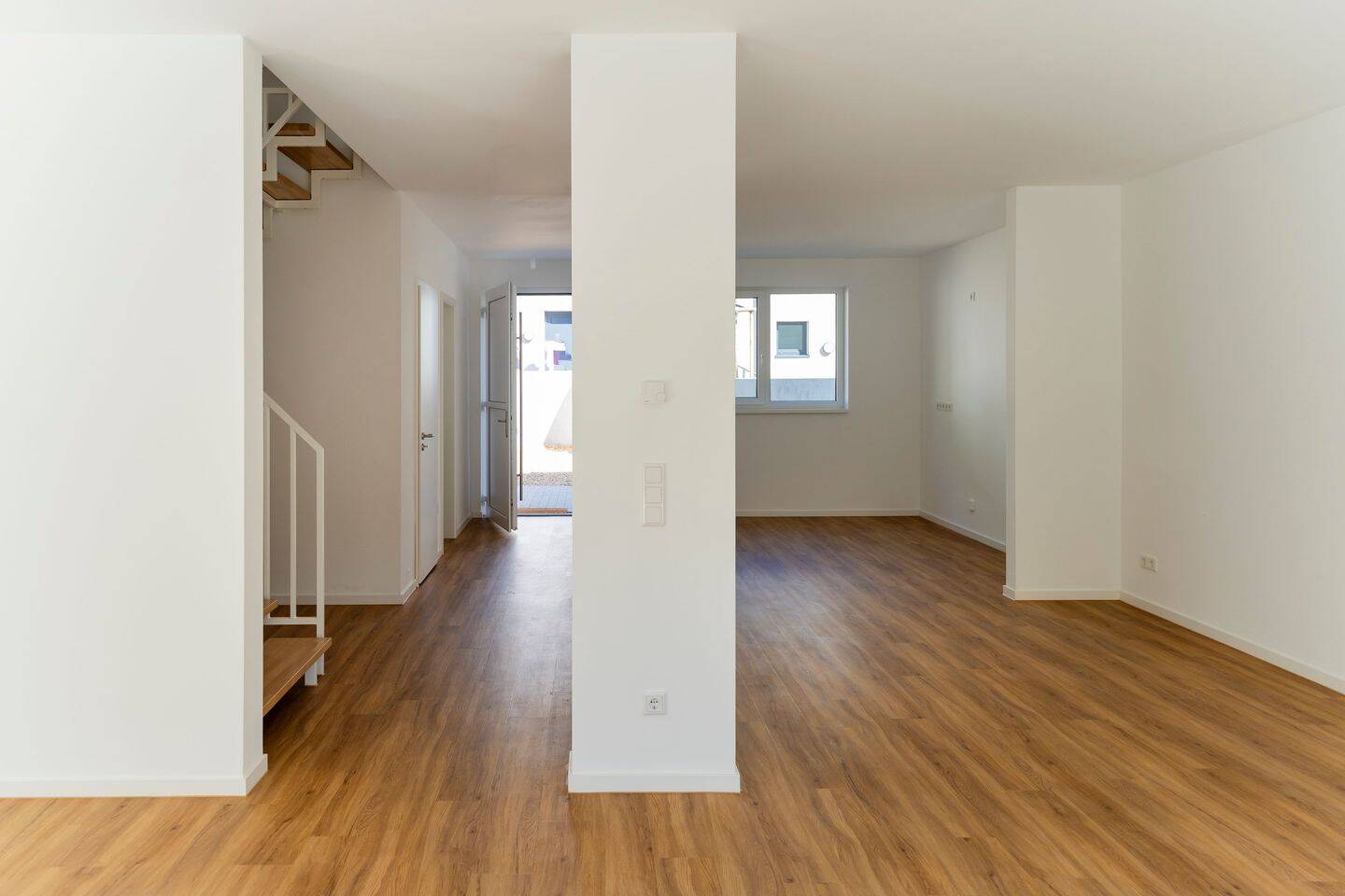 Exklusives Reihenhaus (4Zi) im Innenhof! *ab sofort verfügbar! – Mönchengladbach – Vorschaubild 7