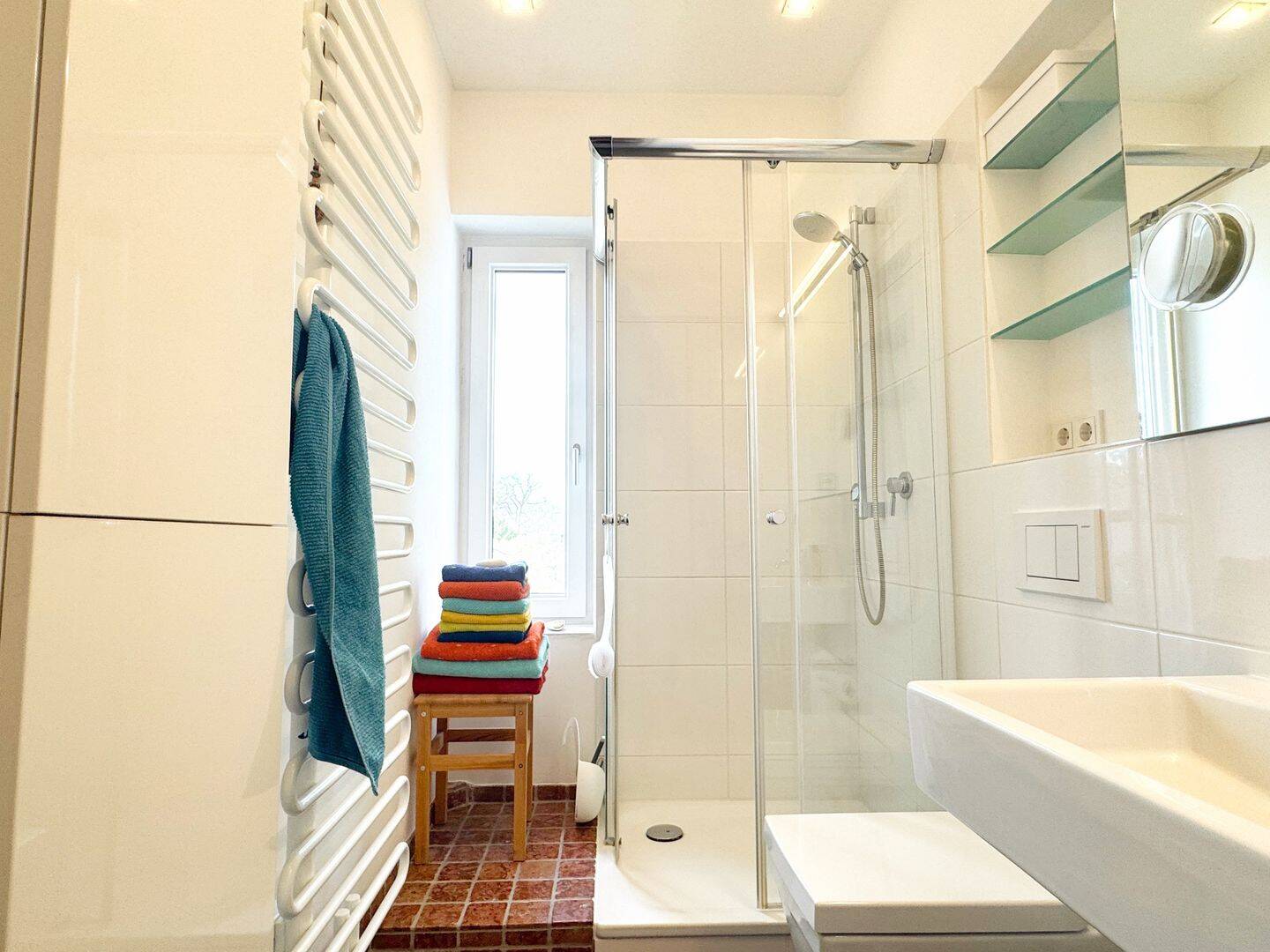 Villa in Toplage nahe der Elbe - flexibel nutzbar und familienfreundlich – Hamburg – Vorschaubild 8