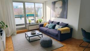 Helle Dachwohnung zur ZWISCHENMIETE 3-6 Monate – 40629 Düsseldorf – Vorschaubild 2
