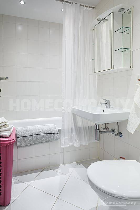 Modern möbliertes und ruhiges Apartment in München-Schwabing – München – Vorschaubild 6