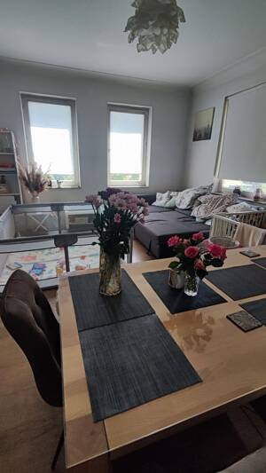 3-Zimmer-Wohnung mit Neckarblick & Loggia – U-Bahn direkt vor der Haustür – 70376 Stuttgart – Vorschaubild 6
