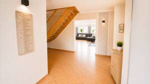 Außergewöhnliches Einfamilienhaus mit Wellnessgarten in Mahlsdorf-Nord – 12623 Berlin – Vorschaubild 3