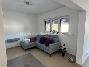 Energetische und moderne 4 ZKB Wohnung mit hochwertiger Einbauküche – 66119 Saarbrücken – Vorschaubild 3