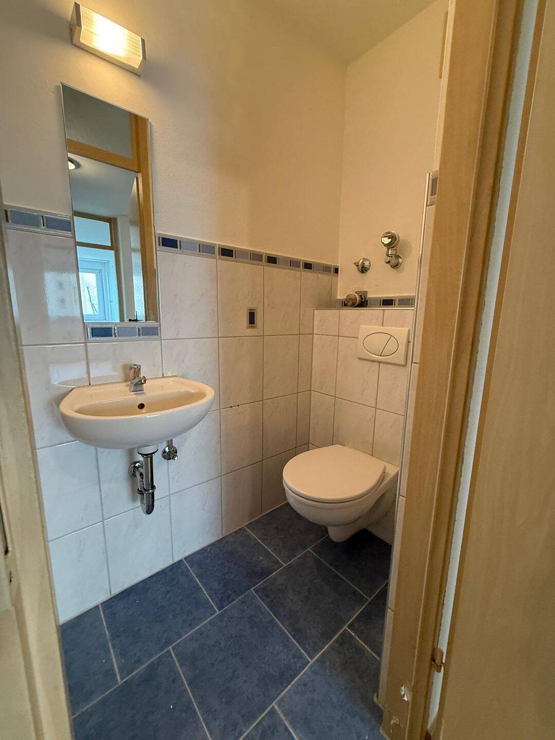 Schöne neu renovierte 3 Zimmer Eigentumswohnung – Pforzheim – Vorschaubild 6
