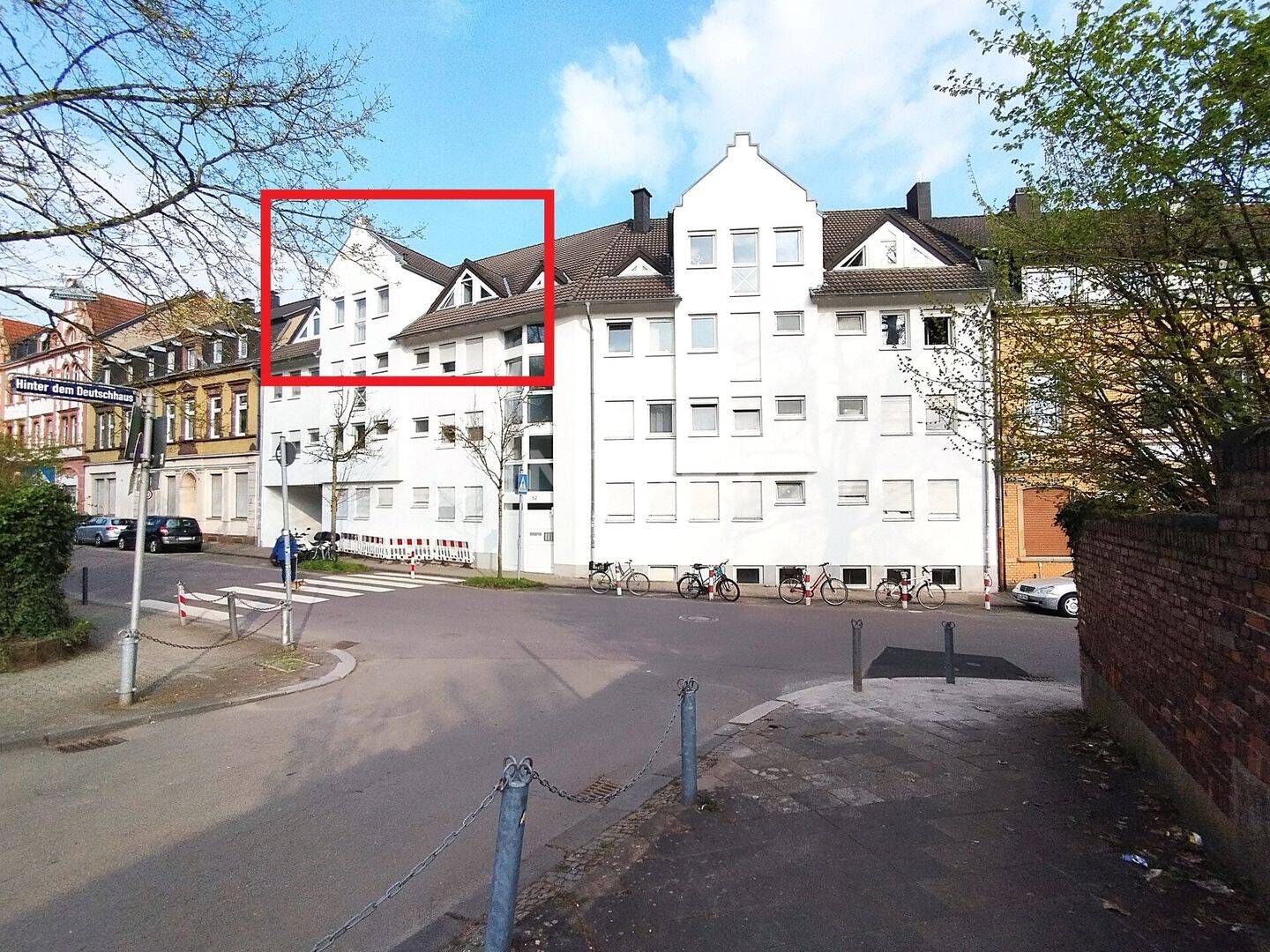 Herzlich willkommen in Ihrem zukünftigen Finanzinvest oder Ihrem Eigenheim in Saarbrücken Mitte! – Saarbrücken – Vorschaubild 2