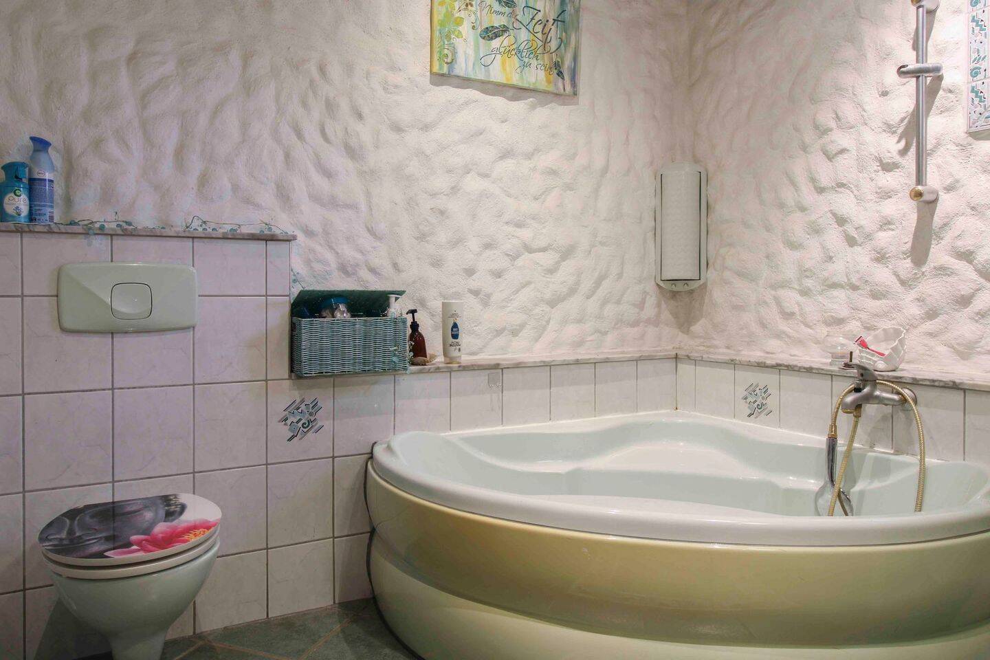 Wohnen, Vermieten oder Kombinieren - Haus mit Einliegerpotenzial und Entwicklungschancen – Fürth – Vorschaubild 9