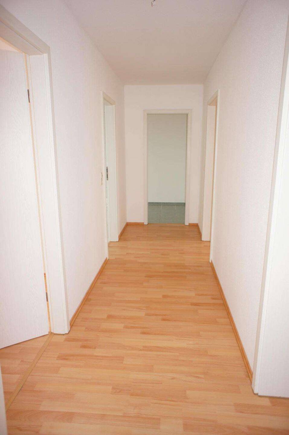 Traumwohnung in ruhiger Lage - im Dachgeschoss - frei ab 1.6.26 – Chemnitz – Vorschaubild 6