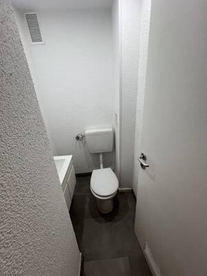 WG-Zimmer: Möbliert, saniert & separat nutzbar - nur 200 m zur Uni Mannheim! Sofort verfügbar!** – 68159 Mannheim – Vorschaubild 5