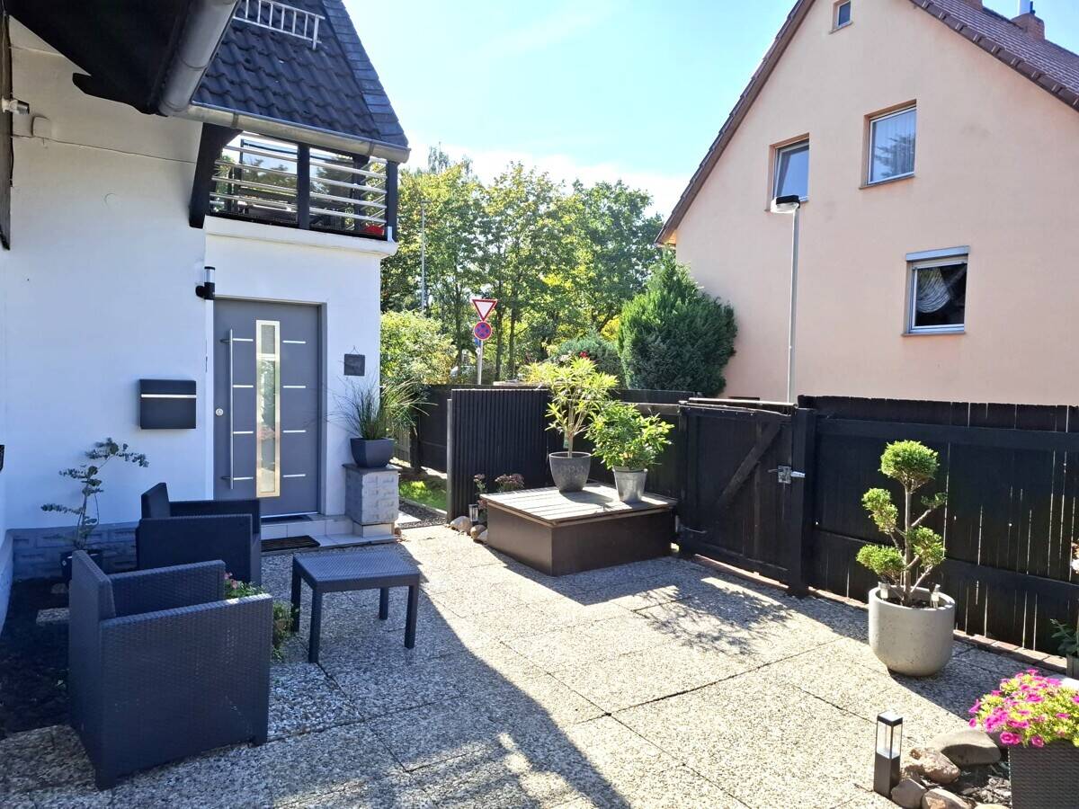 VIER PARTEIENHAUS IN BOTHFELD-PROVISIONSFREI FÜR KÄUFER – Hannover – Vorschaubild 2