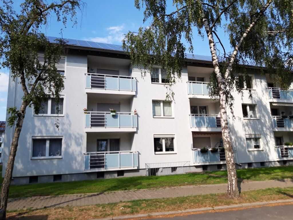 Bei VIVAWEST die Sonnenstrahlen auf dem eigenen Balkon genießen.