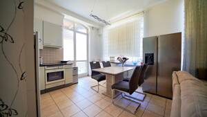Vermietete 3-Zimmer-Wohnung mit Balkon, TG-Stellplatz & Mietsteigerungsmöglichkeit – 74376 Gemmrigheim – Vorschaubild 3