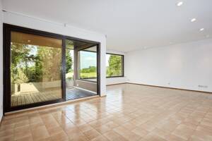 Einzigartiges Maisonette-Erlebnis mit Rheinblick, Garten und Balkonvielfalt – 40589 Düsseldorf – Vorschaubild 3