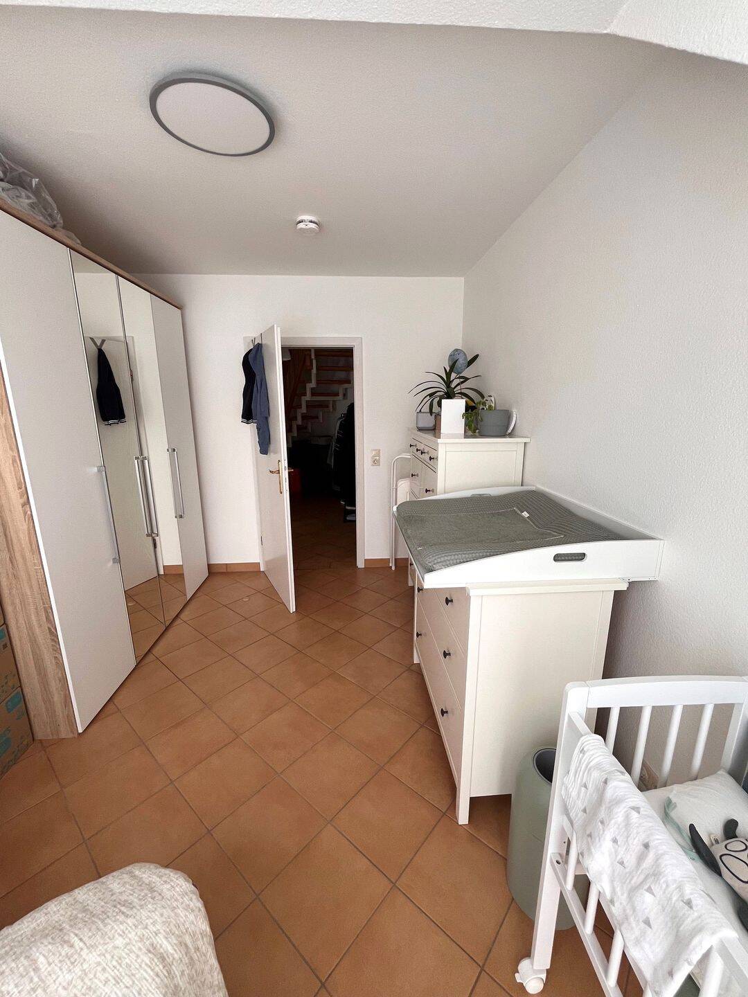 Schöne 4-Zimmer-Wohnung mit Balkon – Magdeburg – Vorschaubild 5