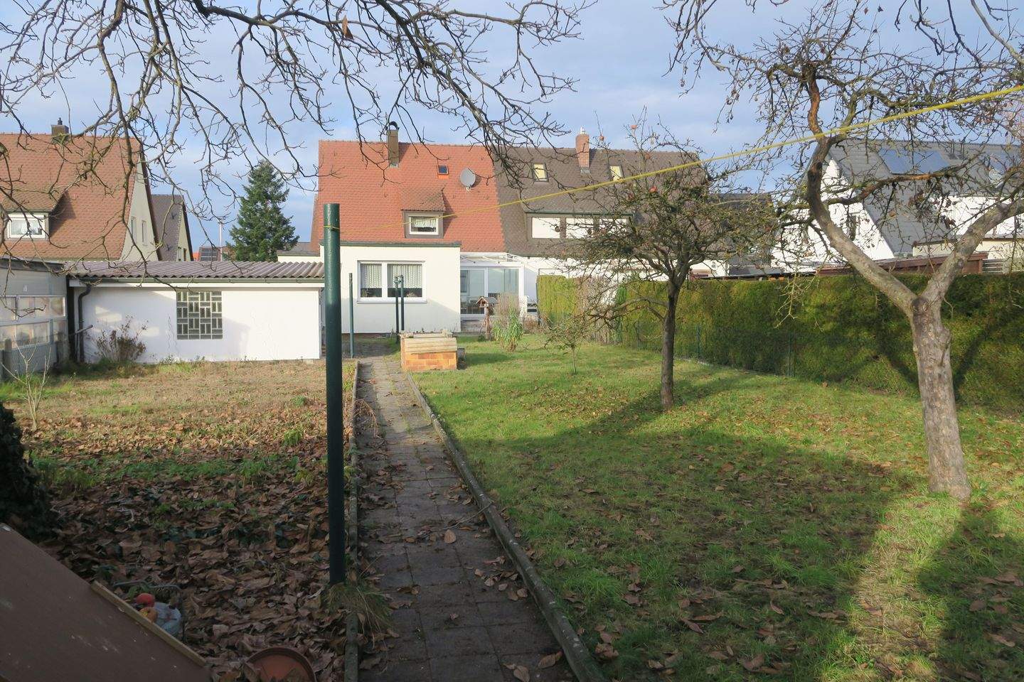 Große Siedlungsdoppelhaushälfte mit großem Garten in Spitzenlage.... – Nürnberg – Vorschaubild 7