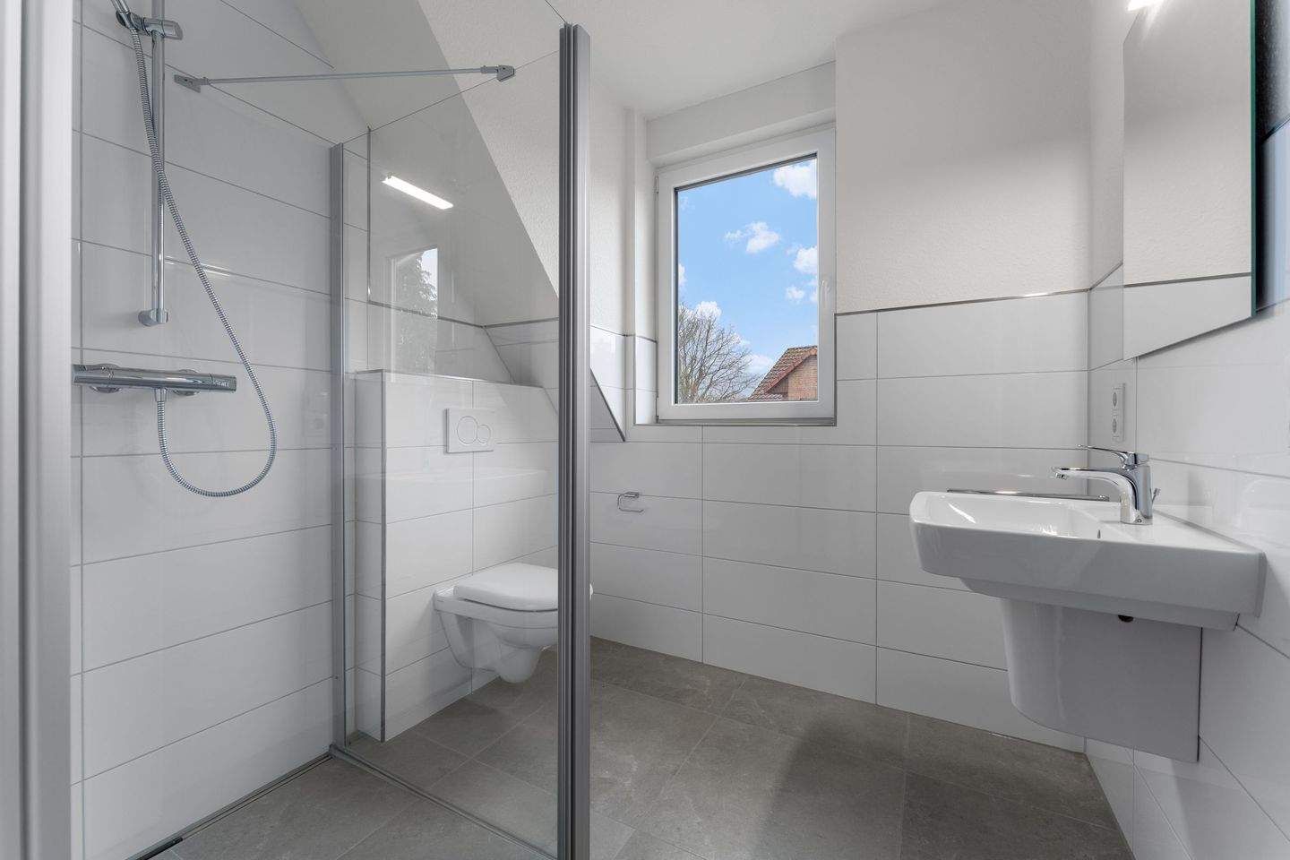 Ihr neues Haus nur smarter - lichtdurchflutete Maisonette Wohnung in Bümmerstede, Erstbezug – Oldenburg – Vorschaubild 8