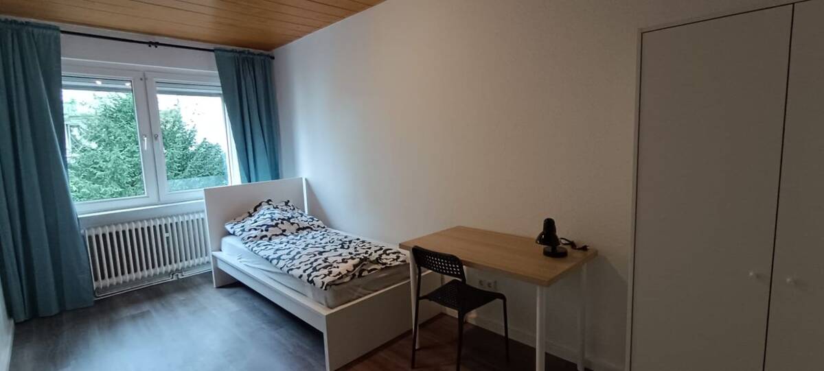 Zimmer 7 in 7er WG, Märkischestr. 72, WE 4 – 44141 Dortmund – Bild 1 von 7