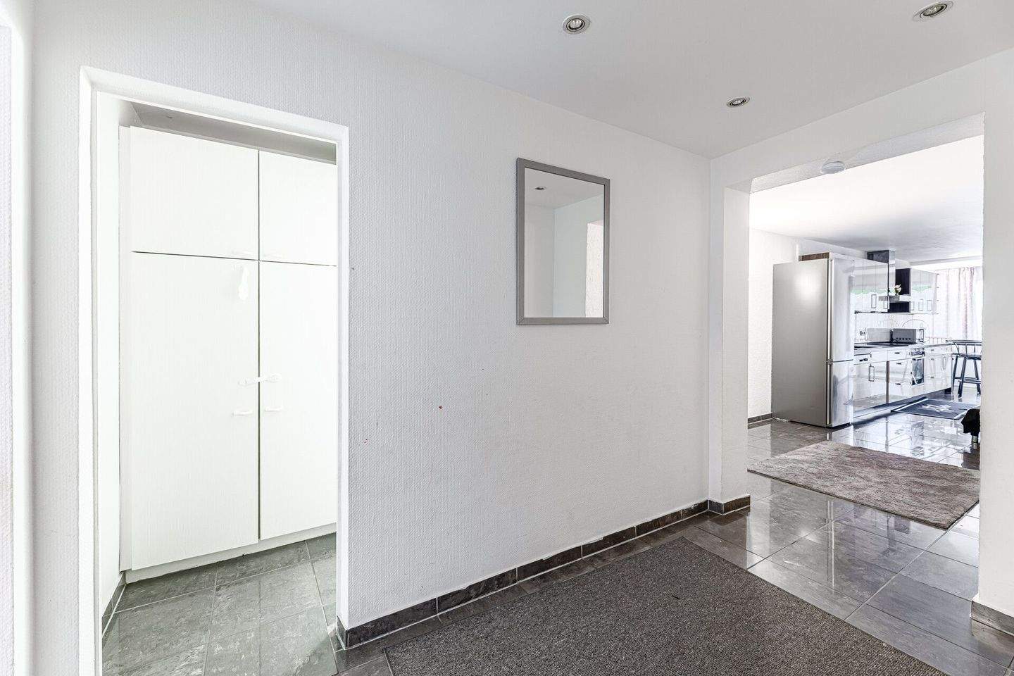 Top 4-Zi Wohnung am Cramer Klett Park – Nürnberg – Vorschaubild 8