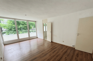 Helle und charmante 4-Zimmer-Wohnung mit Westloggia und Blick ins Grüne in München-Johanneskirchen – 81927 München – Vorschaubild 3