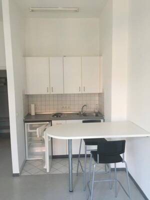 KESTLER IMMOBILIEN IVD - Cityapartment Nr. 7 - Fußgängerzone - Küchenzeile - Aufzug – 90402 Nürnberg – Vorschaubild 5