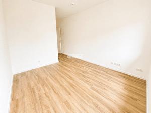 antaris Immobilien GmbH **Mehr als nur vier Wände: Ihr neues Zuhause mit Terrasse & 2 Bädern** – 99085 Erfurt – Vorschaubild 2
