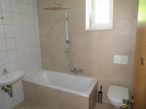 Neu sanierte 3-Raum-Wohnung (1.OG) in Lichte – 98724 Lichte – Vorschaubild 5