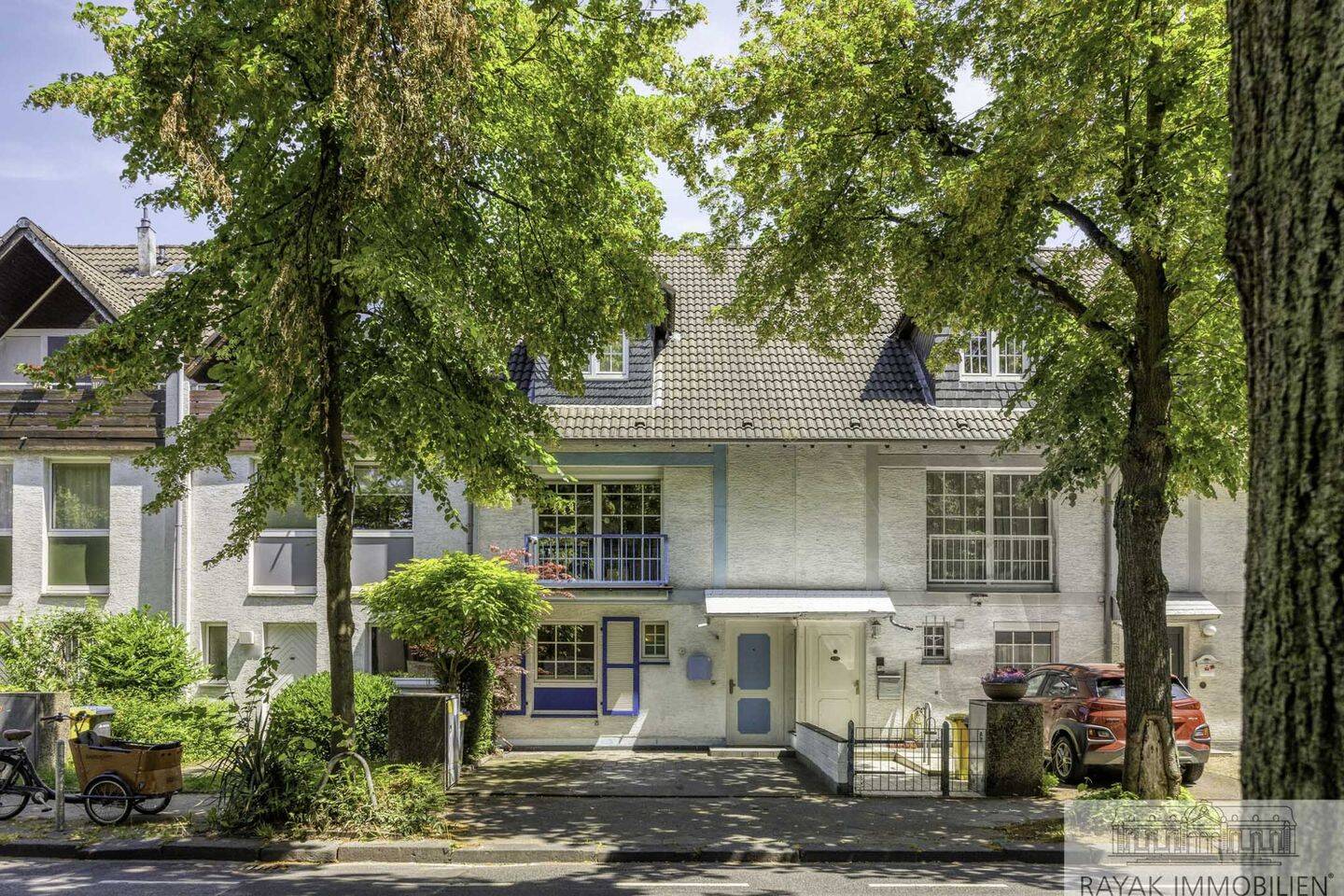 Reihenmittelhaus zum Verkauf in Düsseldorf-Reisholz über Rayak Immobilien, Ihr Makler für den Düsseldorfer Süden – Düsseldorf – Vorschaubild 2