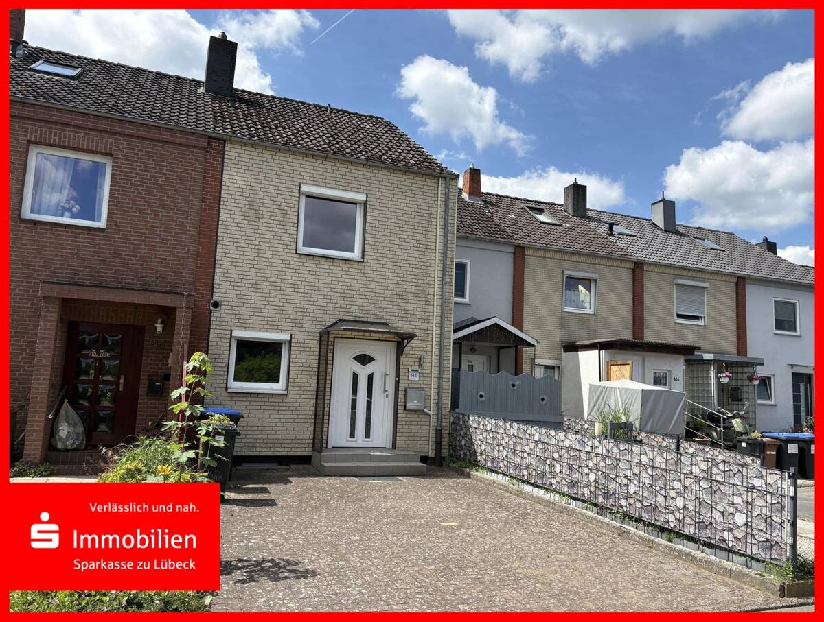 Reihenmittelhaus mit großem Potential auf Erbpachtgrundstück - Ihr neues Zuhause in Lübeck – 23556 Lübeck – Bild 1 von 9