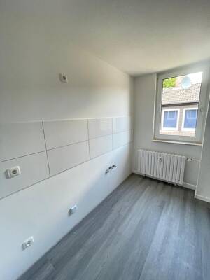 Sommer Special " 2 NKM frei bei Anmietung " 3 Zimmer Wohnung zu vermieten – 47137 Duisburg – Vorschaubild 4